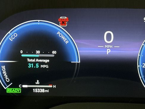 Used 2025 Toyota Sienna XLE Woodland Edition AWD/4WD image 9