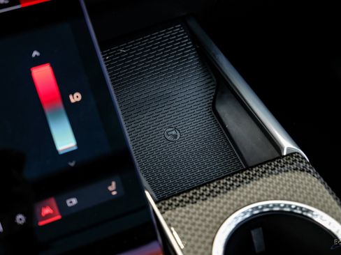 Used 2025 Cadillac Escalade V image 59