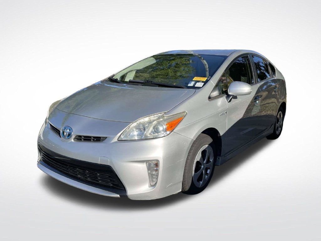 Used 2015 Toyota Prius Three FWD image 3