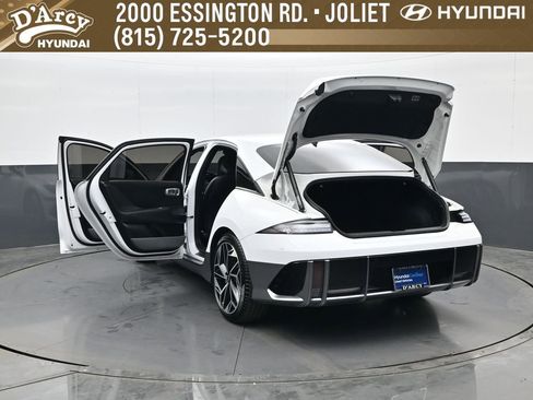 Certified 2025 Hyundai Ioniq 6 SEL image 32