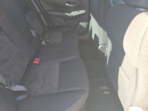 Used 2022 Nissan Sentra SR w/ Midnight Edition image 11