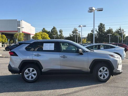 Certified 2025 Toyota RAV4 LE FWD image 3