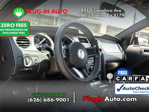 Used 2011 Ford Mustang Shelby GT500 RWD image 7