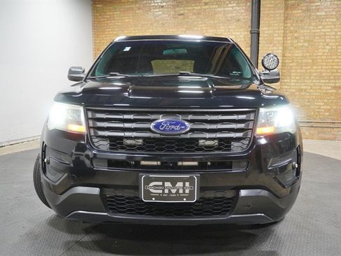 Used 2017 Ford Explorer 4WD Police Interceptor image 4