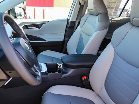 New 2025 Toyota RAV4 XLE Premium image 14