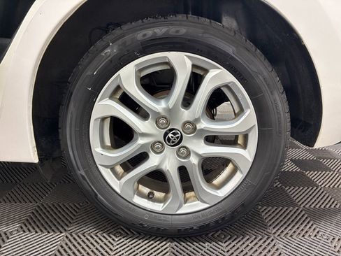 Used 2018 Toyota Yaris iA FWD image 34
