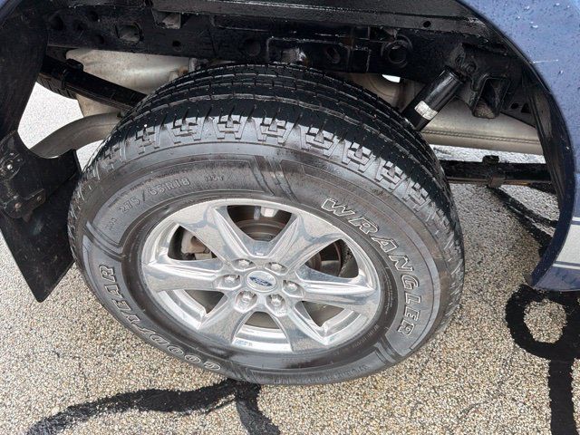 Used 2018 Ford F150 XLT w/ Equipment Group 302A Luxury AWD/4WD image 4