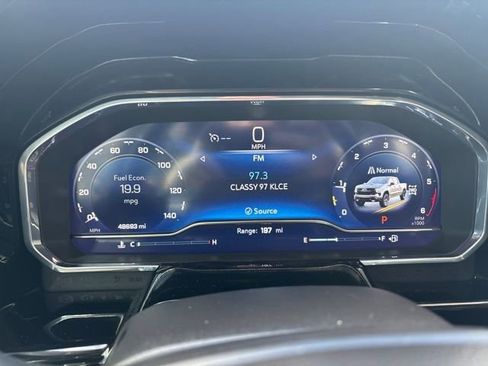 Certified 2024 Chevrolet Silverado 1500 LT Trail Boss w/ Convenience Package II image 15