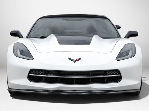 Used 2014 Chevrolet Corvette Stingray Convertible w/ 3LT Preferred Equipment Group RWD image 4