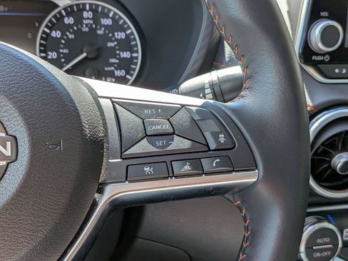 Certified 2024 Nissan Sentra SR FWD image 18