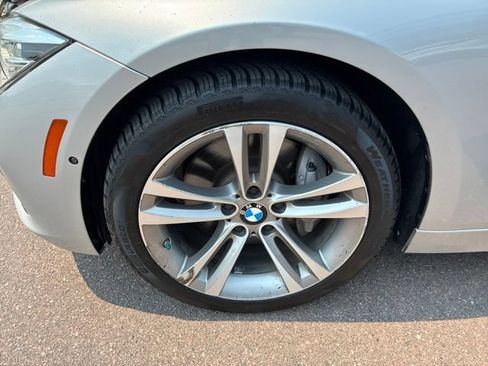Used 2016 BMW 340i xDrive Sedan AWD/4WD image 10