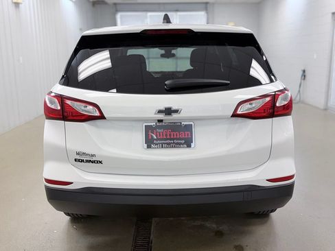 Used 2021 Chevrolet Equinox LS w/ LPO, Blackout Package FWD image 6