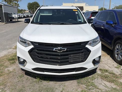 Used 2019 Chevrolet Traverse Premier w/ LPO, Blackout Package FWD image 2