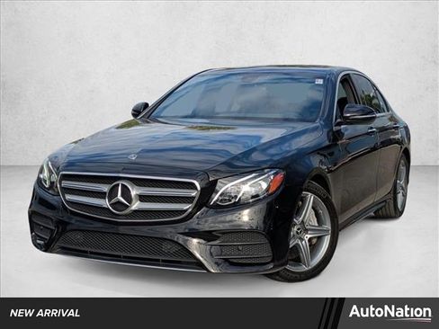 Used 2019 Mercedes-Benz E 300 image 1