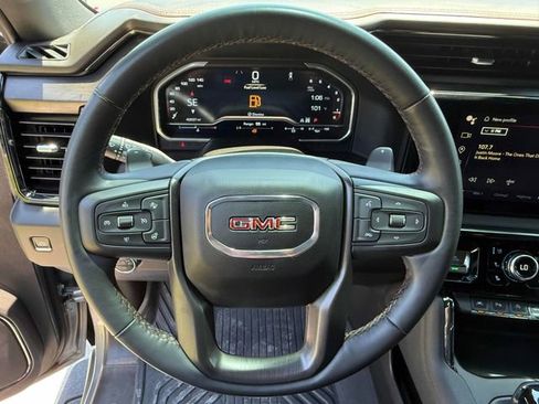 Used 2024 GMC Sierra 1500 AT4 w/ AT4 Premium Package AWD/4WD image 14