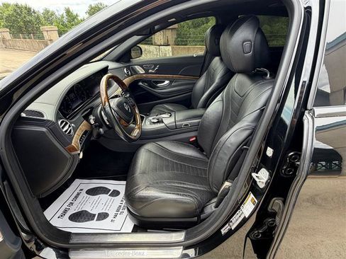 Used 2015 Mercedes-Benz S 550 4MATIC Sedan image 32