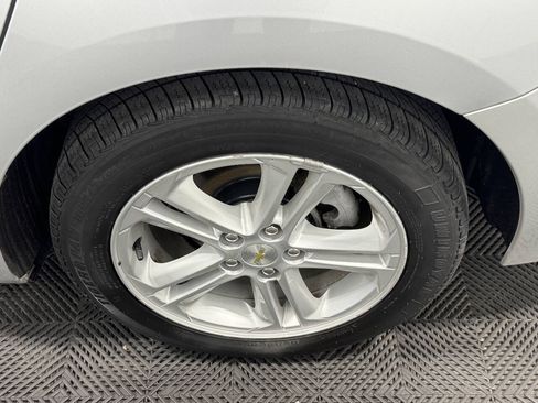 Used 2018 Chevrolet Cruze LT FWD image 34