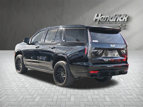 Used 2021 Cadillac Escalade Sport w/ Driver Assist Tech Package image 8