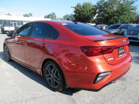 Used 2020 Kia Forte GT-Line w/ GT-Line Premium Package FWD image 6