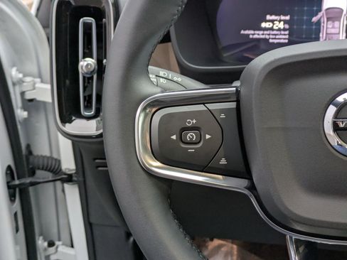 Certified 2023 Volvo C40 P8 Recharge Plus image 17