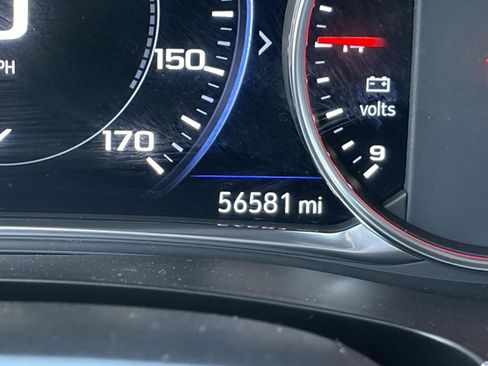 Certified 2023 Chevrolet Traverse High Country FWD image 33