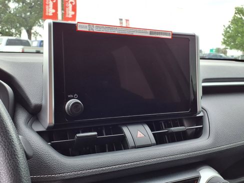 Used 2025 Toyota RAV4 LE image 14