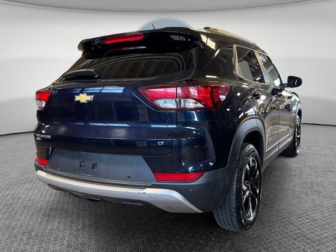 Used 2021 Chevrolet TrailBlazer LT w/ Driver Confidence Package AWD/4WD image 3
