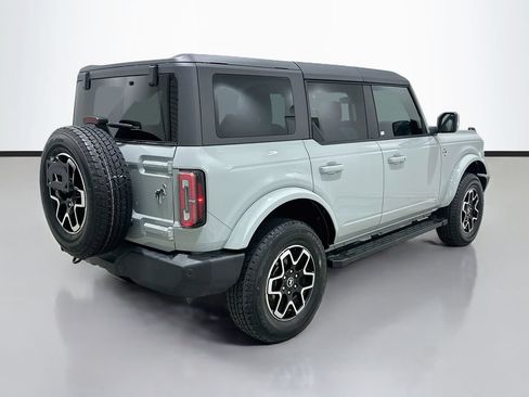 Used 2024 Ford Bronco Outer Banks AWD/4WD image 7