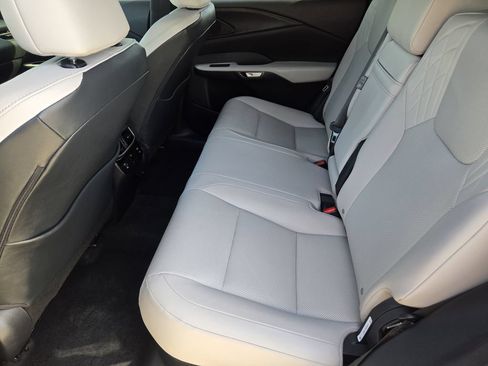 Used 2025 Lexus RX 350 Premium w/ Accessory Package (Z1) FWD image 27