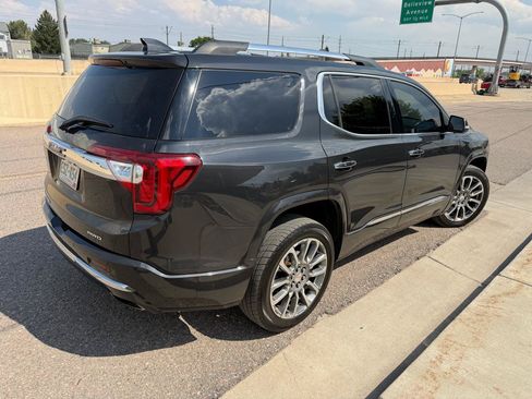 Used 2020 GMC Acadia Denali w/ Technology Package AWD/4WD image 3