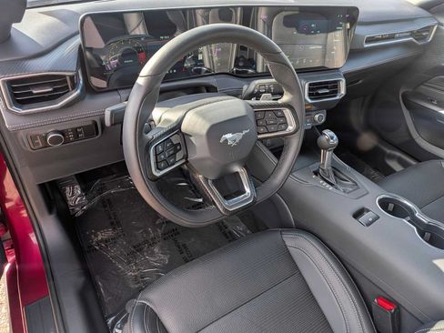 Used 2025 Ford Mustang GT Premium RWD image 2