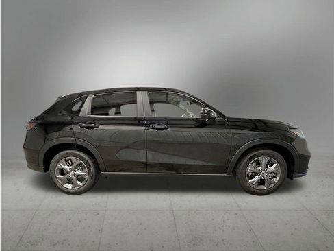 New 2026 Honda HR-V LX image 7