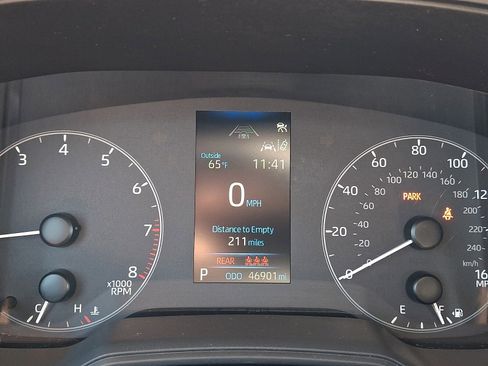 Used 2024 Toyota Corolla LE FWD image 19