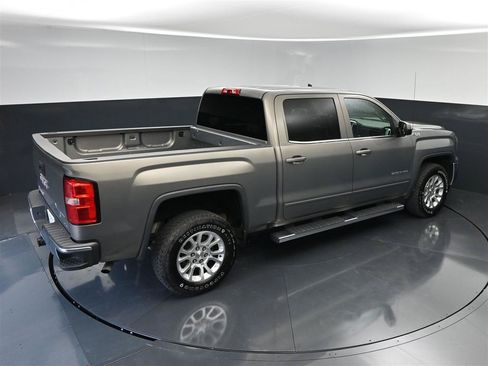 Used 2017 GMC Sierra 1500 SLE w/ SLE Value Package AWD/4WD image 23
