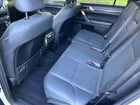Used 2020 Lexus GX 460 Premium w/ Premium Package AWD/4WD image 30