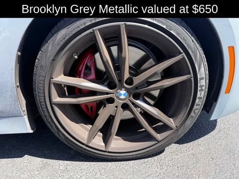 Used 2023 BMW 330i Sedan w/ M Sport Package RWD image 4
