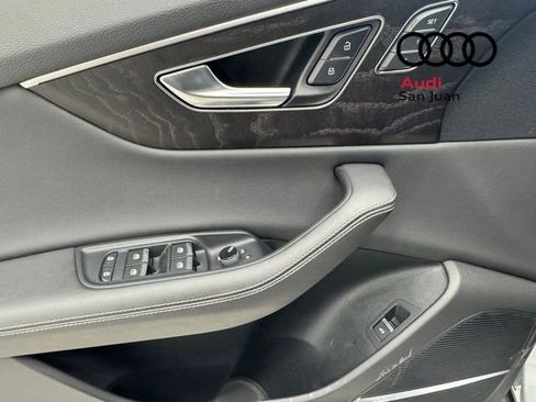 Certified 2023 Audi Q8 Premium Plus w/ Premium Plus Package AWD/4WD image 32