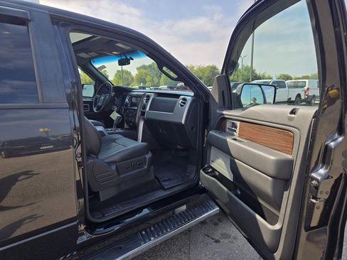 Used 2014 Ford F150 Lariat w/ Equipment Group 502A Luxury image 16