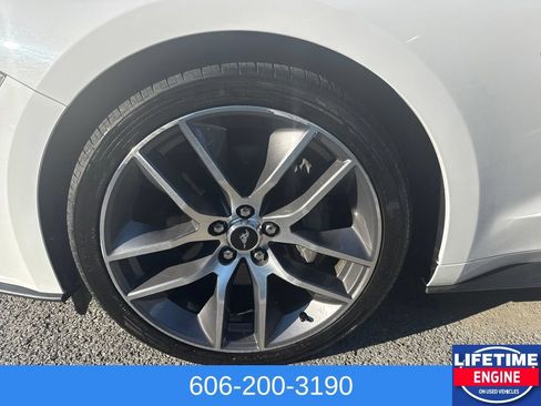 Used 2021 Ford Mustang GT RWD image 13