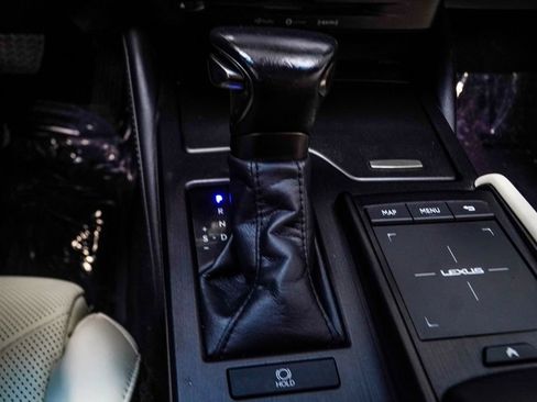 Used 2022 Lexus ES 350 Ultra Luxury w/ Accessory Package 2 FWD image 22