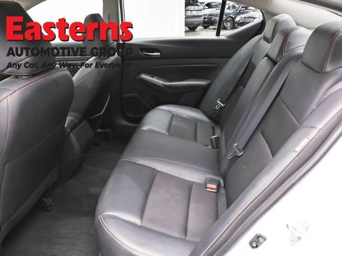 Used 2022 Nissan Altima 2.0 SR FWD image 21