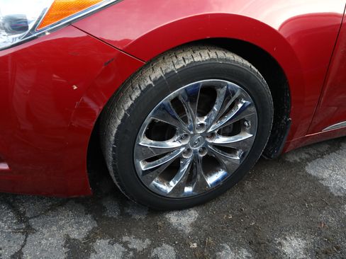 Used 2013 Hyundai Azera w/ Technology Pkg image 7