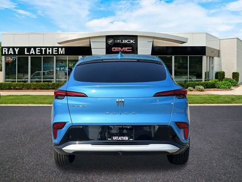 Used 2025 Buick Envista Sport Touring w/ Convenience I Package image 4