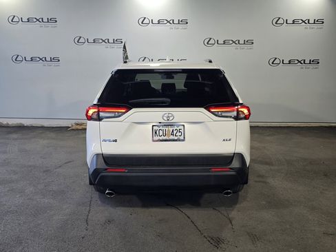 Used 2023 Toyota RAV4 XLE image 9