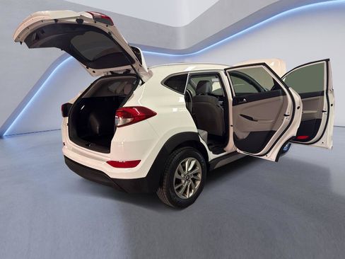 Used 2017 Hyundai Tucson SE w/ SE Popular Package 02 FWD image 14
