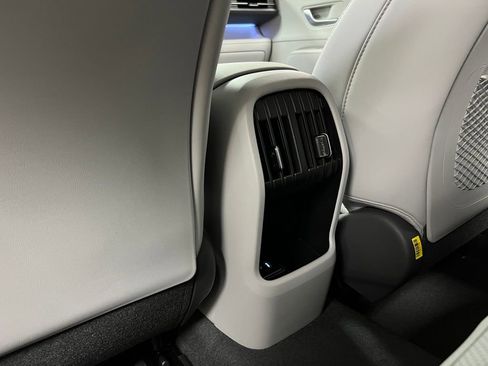 New 2026 Hyundai Kona SEL Premium FWD image 13