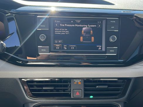 Used 2024 Volkswagen Taos S image 20