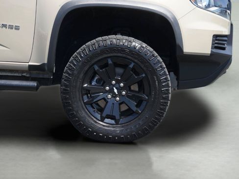 Used 2022 Chevrolet Colorado ZR2 w/ ZR2 Dusk Special Edition AWD/4WD image 4
