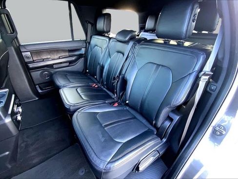 Used 2019 Ford Expedition Limited RWD image 20