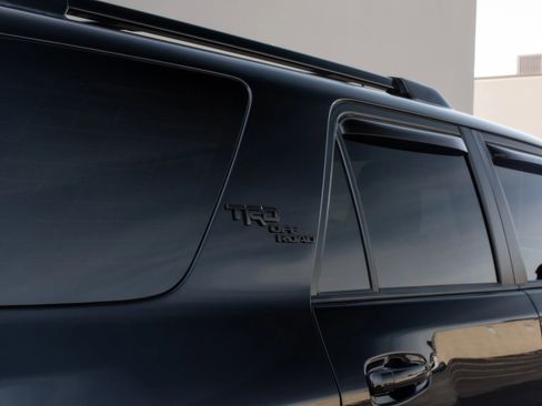 Used 2021 Toyota 4Runner TRD Off-Road Premium image 38